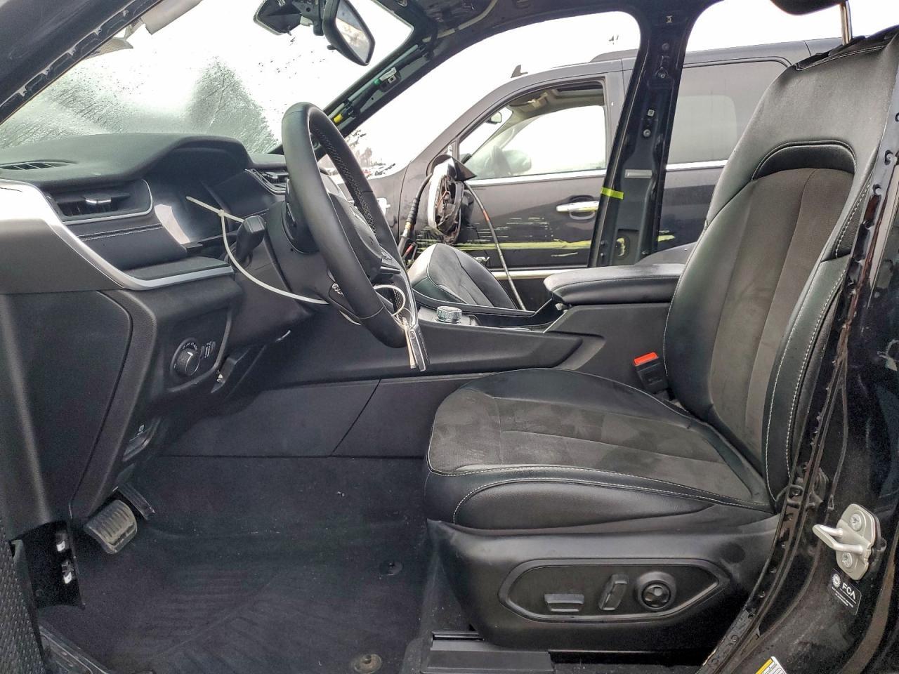 2024 Jeep Grand Cherokee Laredo - Фото 7