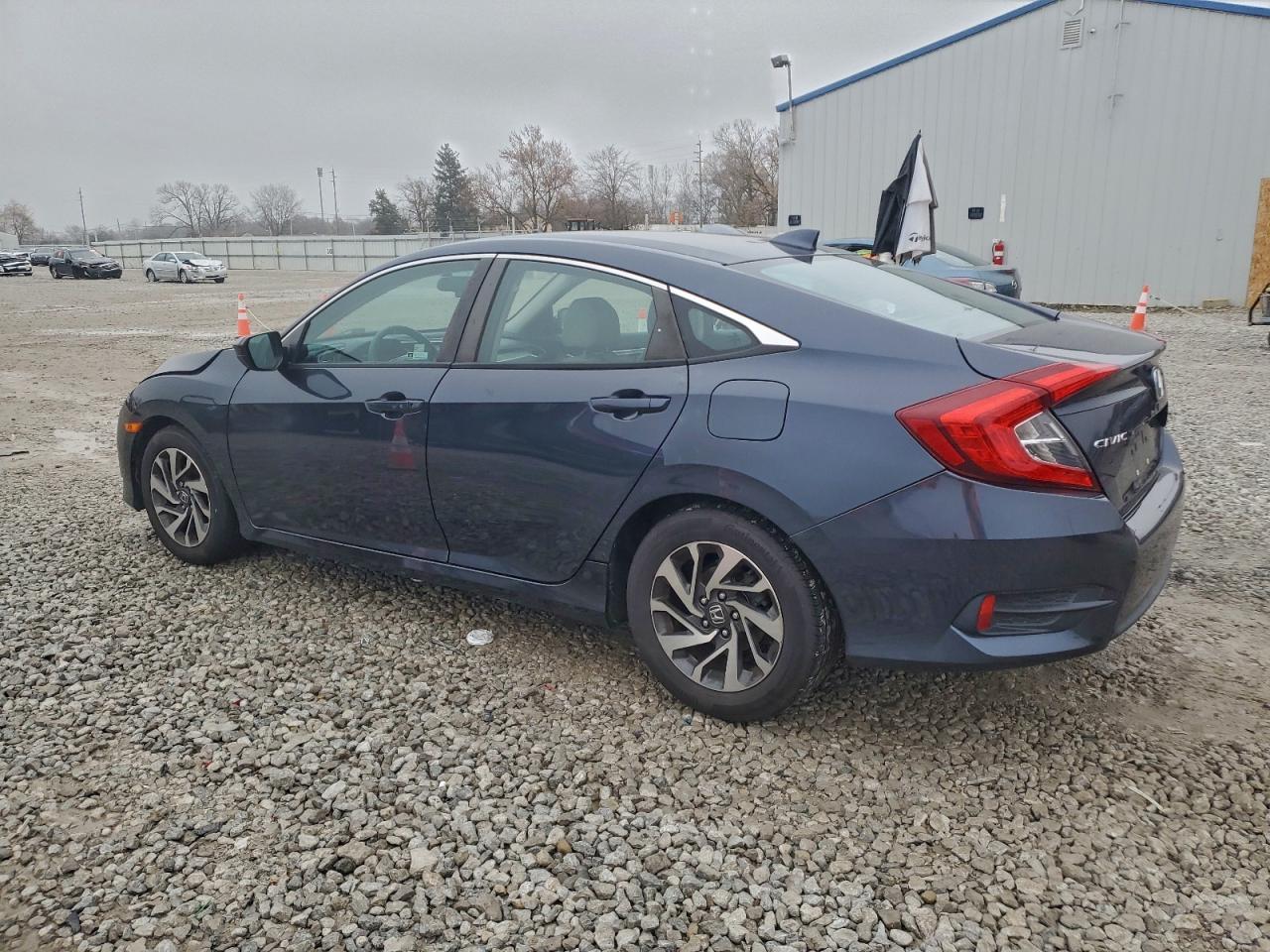 2018 Honda Civic Ex - Фото 2