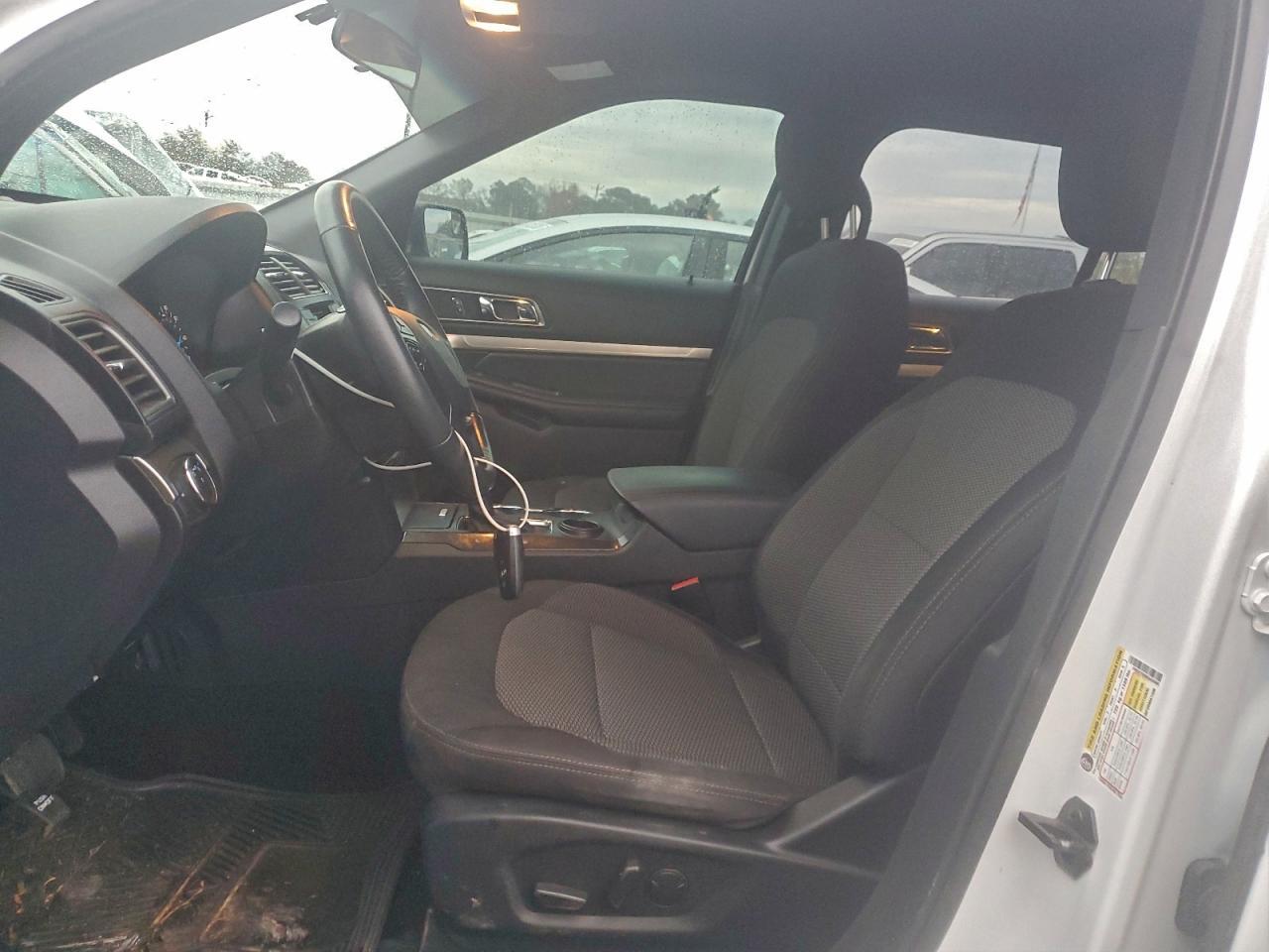 2019 Ford Explorer Xlt - Фото 7