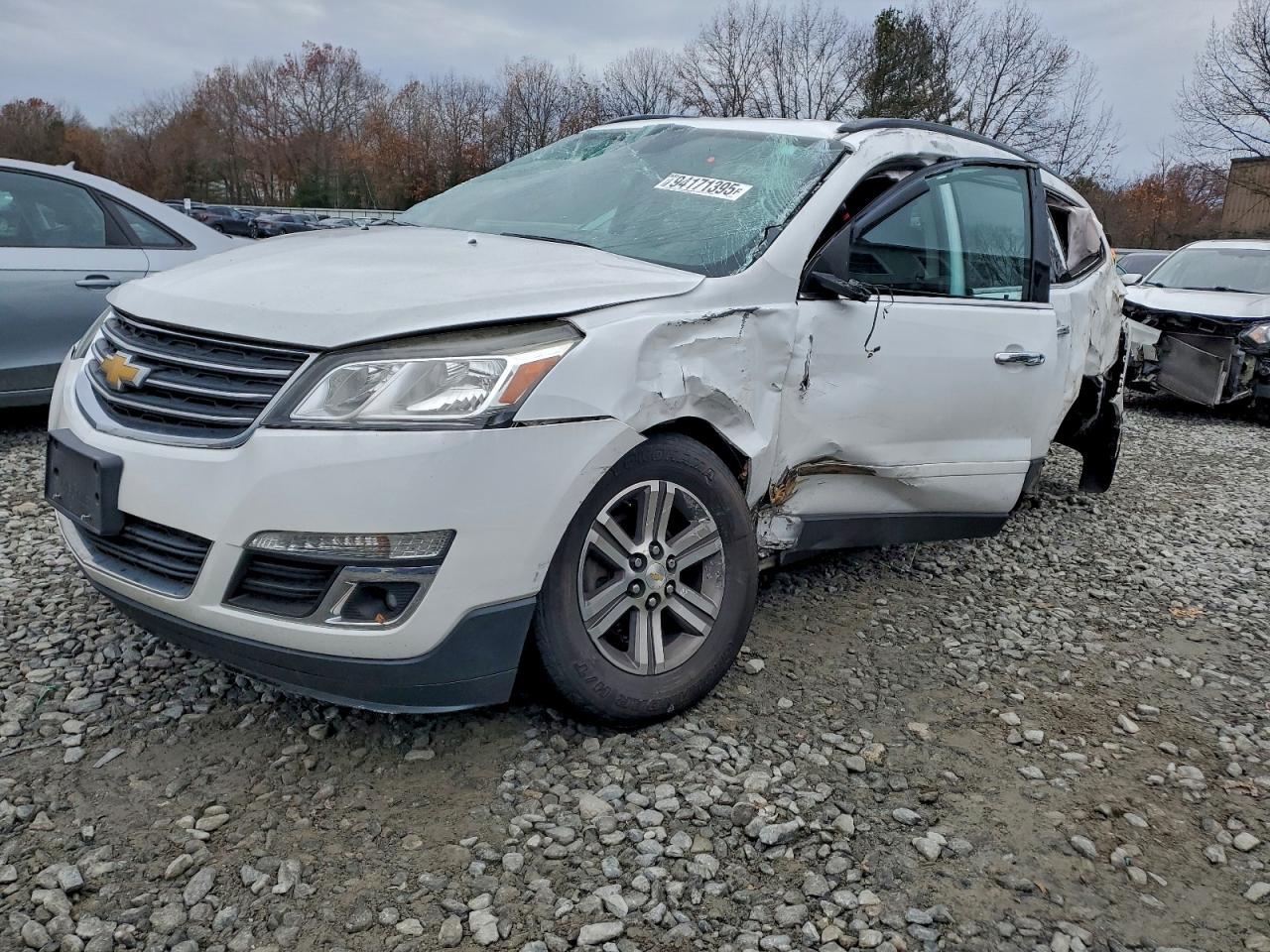 2017 Chevrolet Traverse Lt