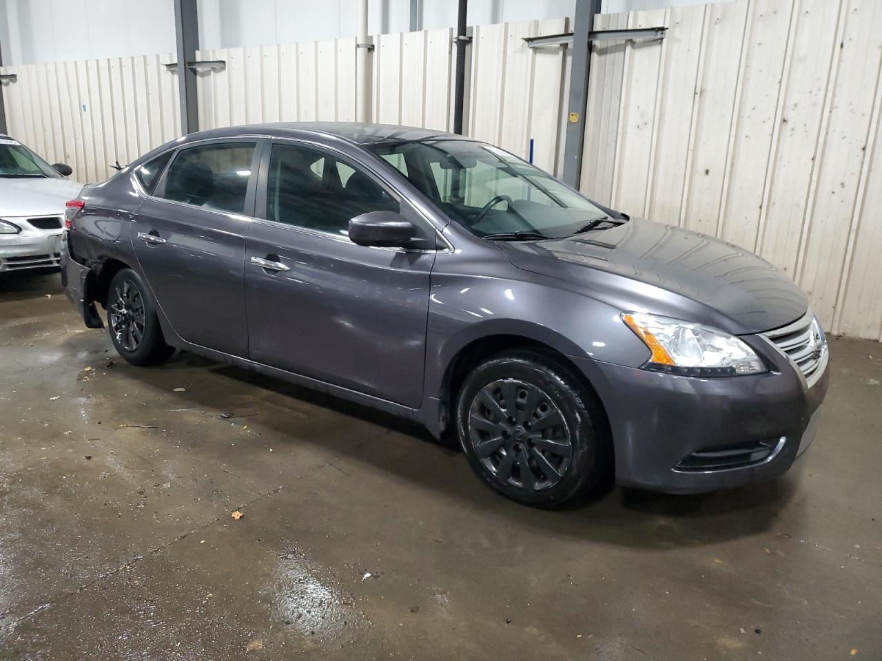2015 Nissan Sentra S - Фото 4