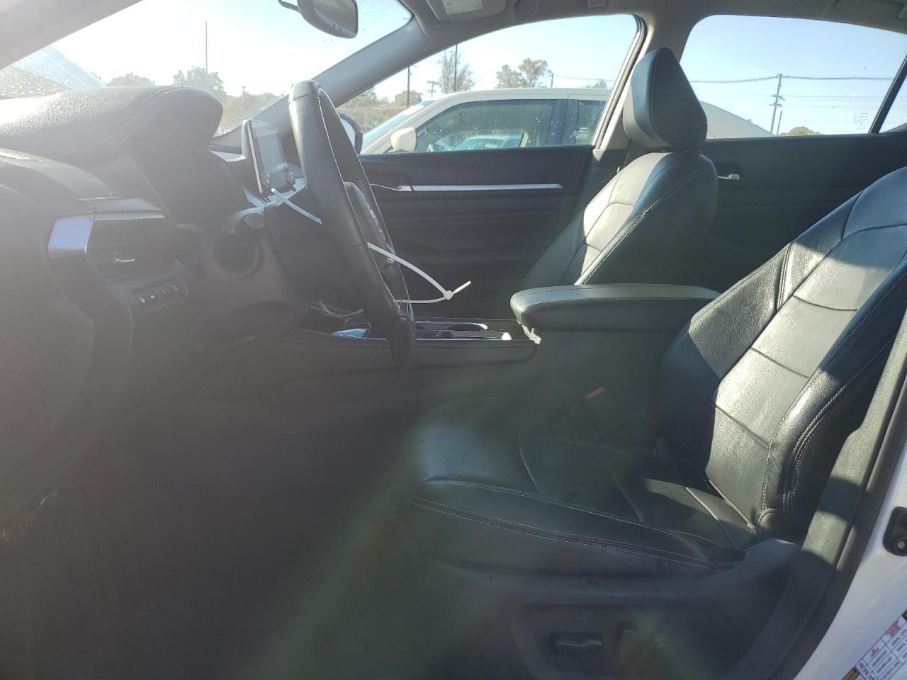 2020 Nissan Altima Platinum - Image 7