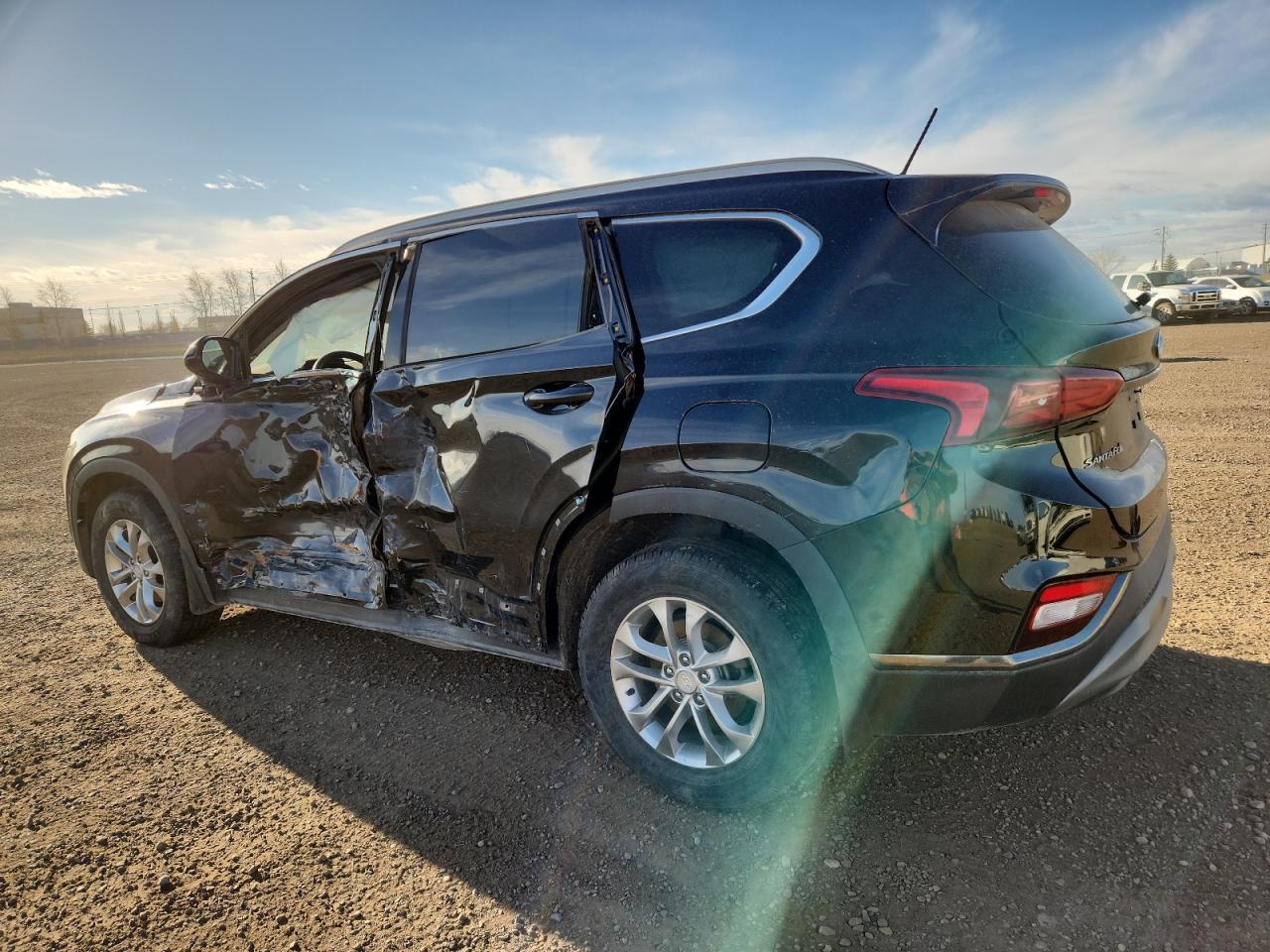 2019 Hyundai Santa Fe Se - Фото 2