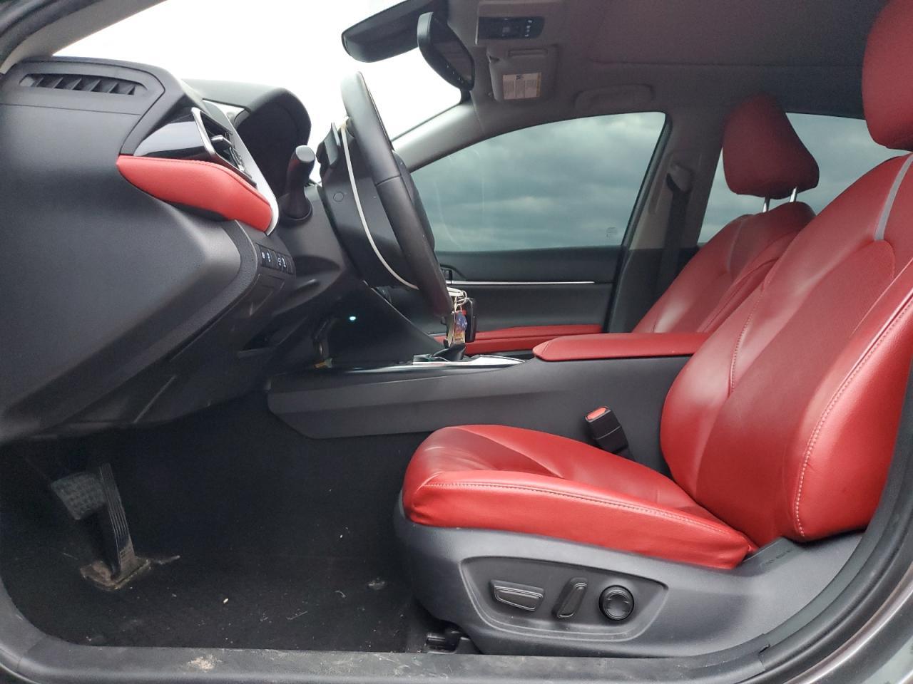 2019 Toyota Camry Xse - Фото 7