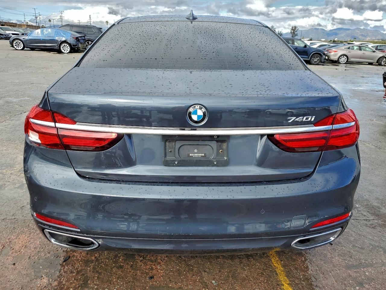 2018 BMW 740 I - Image 6