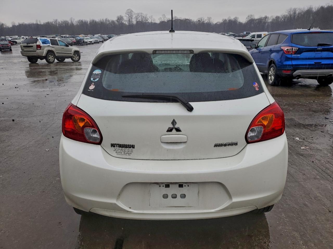 2015 Mitsubishi Mirage De - Фото 6