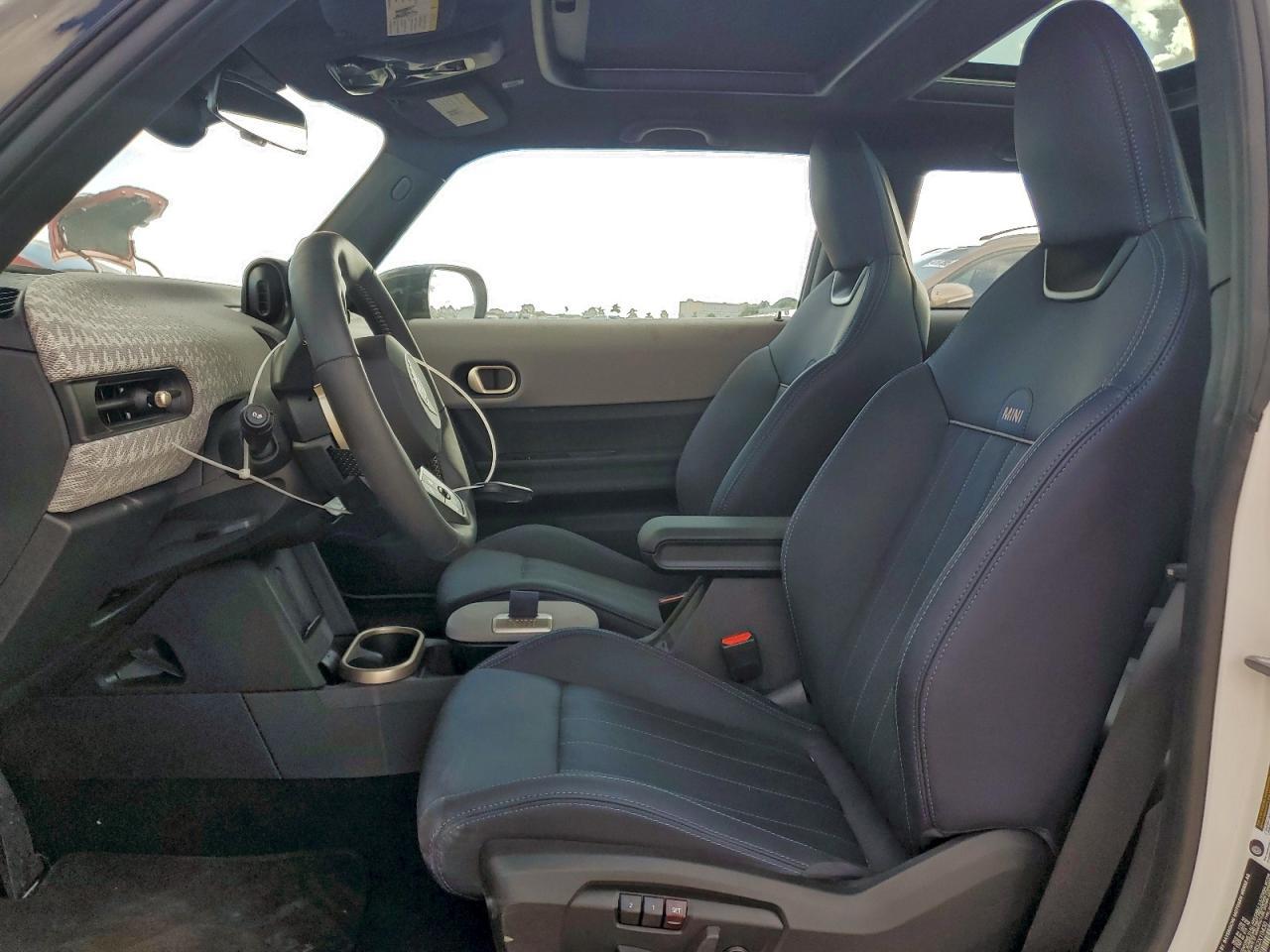 2025 Mini Cooper Base - Фото 7