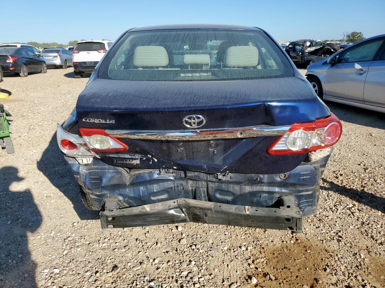 2012 Toyota Corolla Base - Фото 6