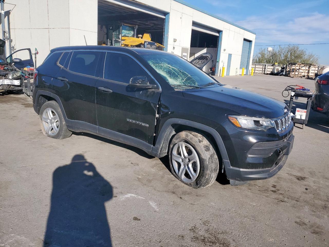 2023 Jeep Compass Sport - Фото 4