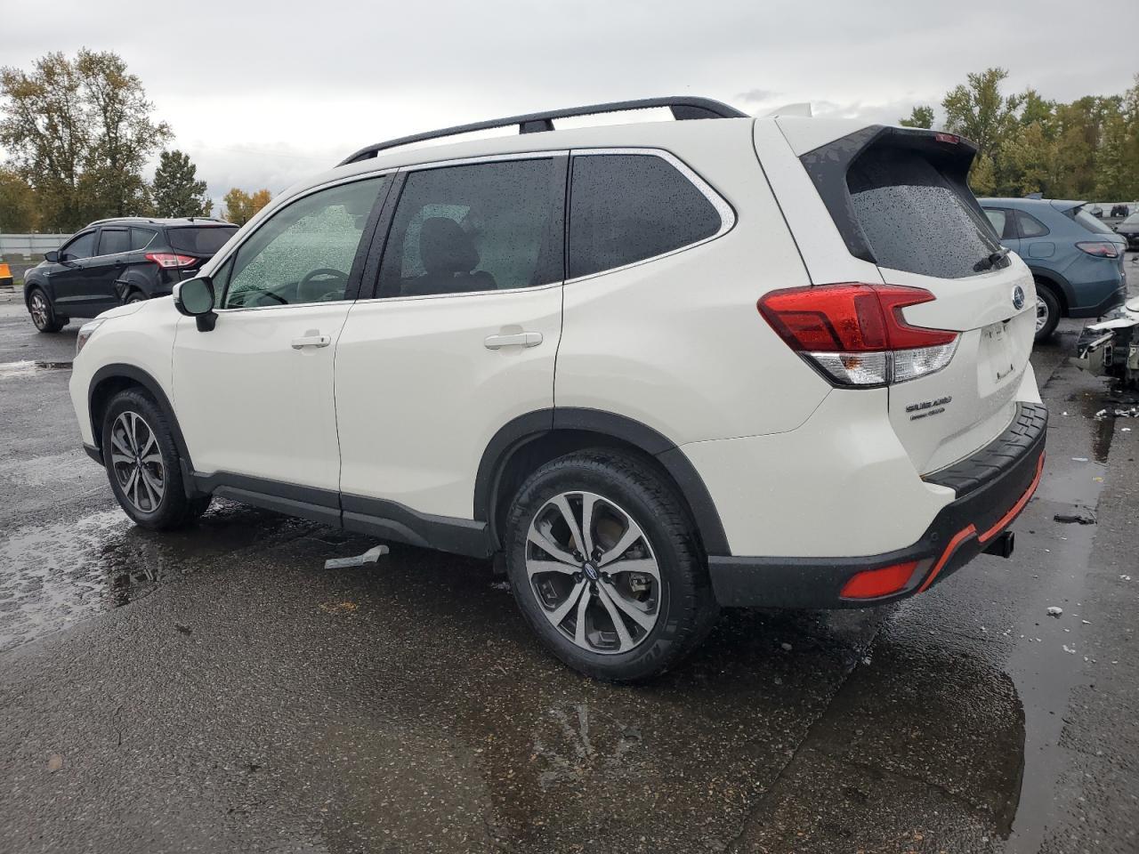 2019 Subaru Forester Limited - Фото 2