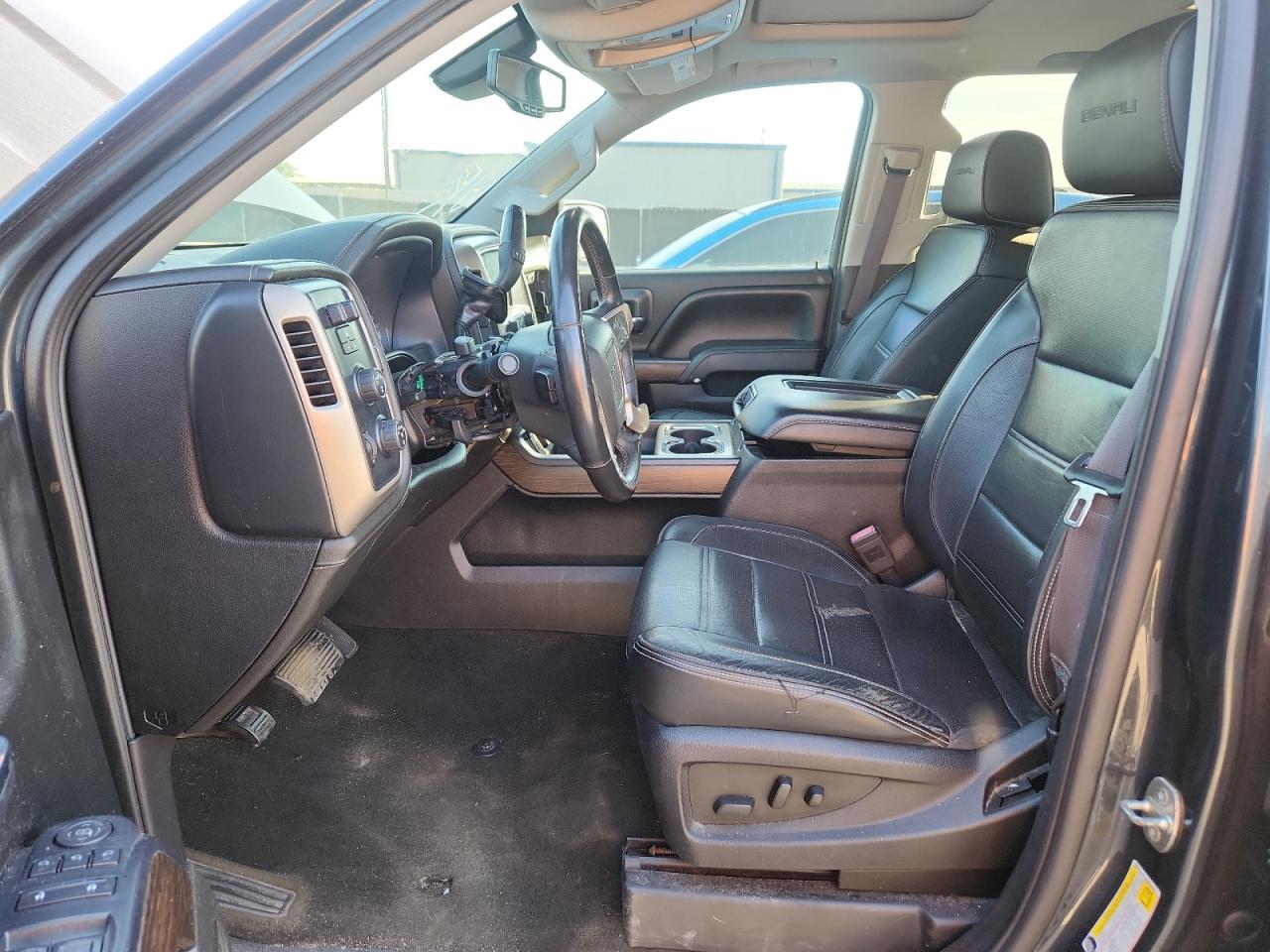 2017 GMC Sierra K1500 Denali - Image 7