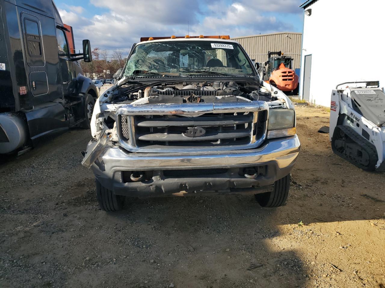2003 Ford F450 Super Duty - Image 5