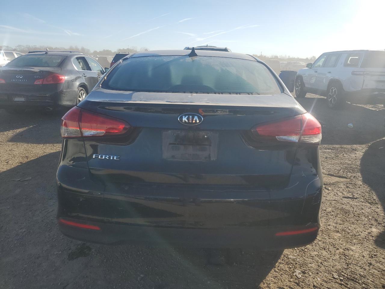 2017 Kia Forte Lx - Фото 6