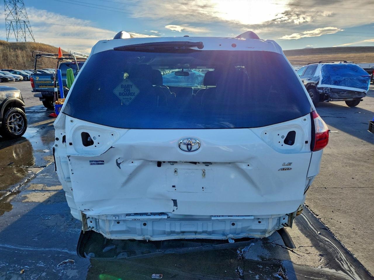 2015 Toyota Sienna Le - Фото 6