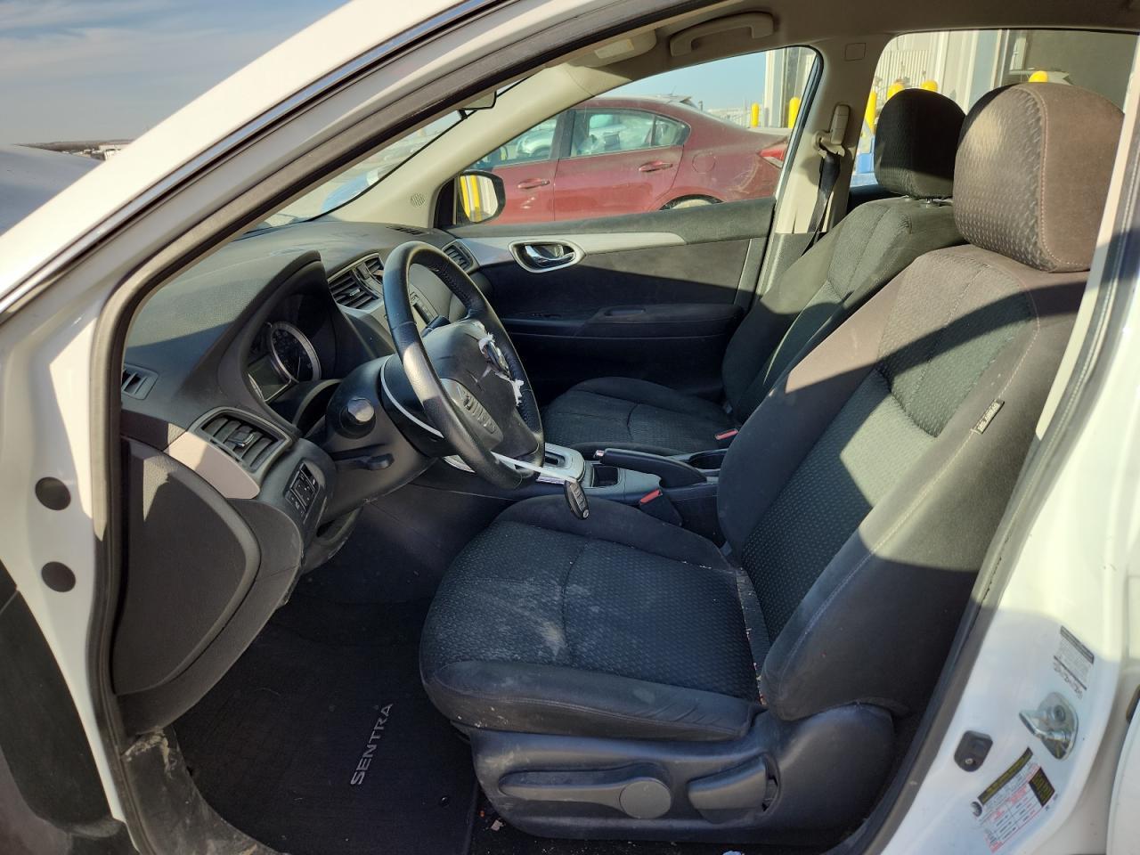 2014 Nissan Sentra S - Image 7