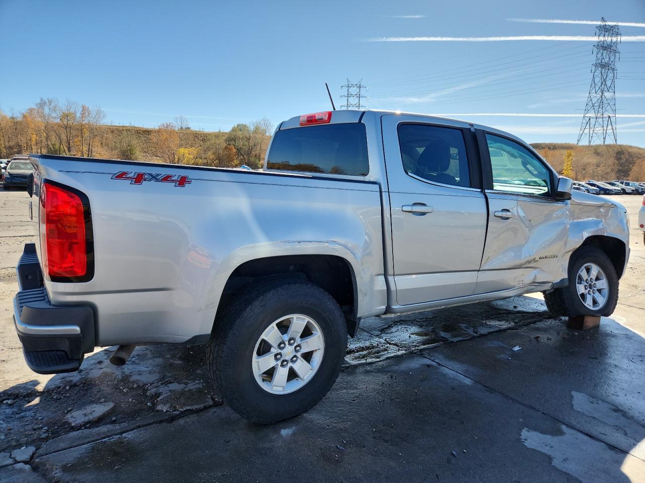 2019 Chevrolet Colorado - Image 3