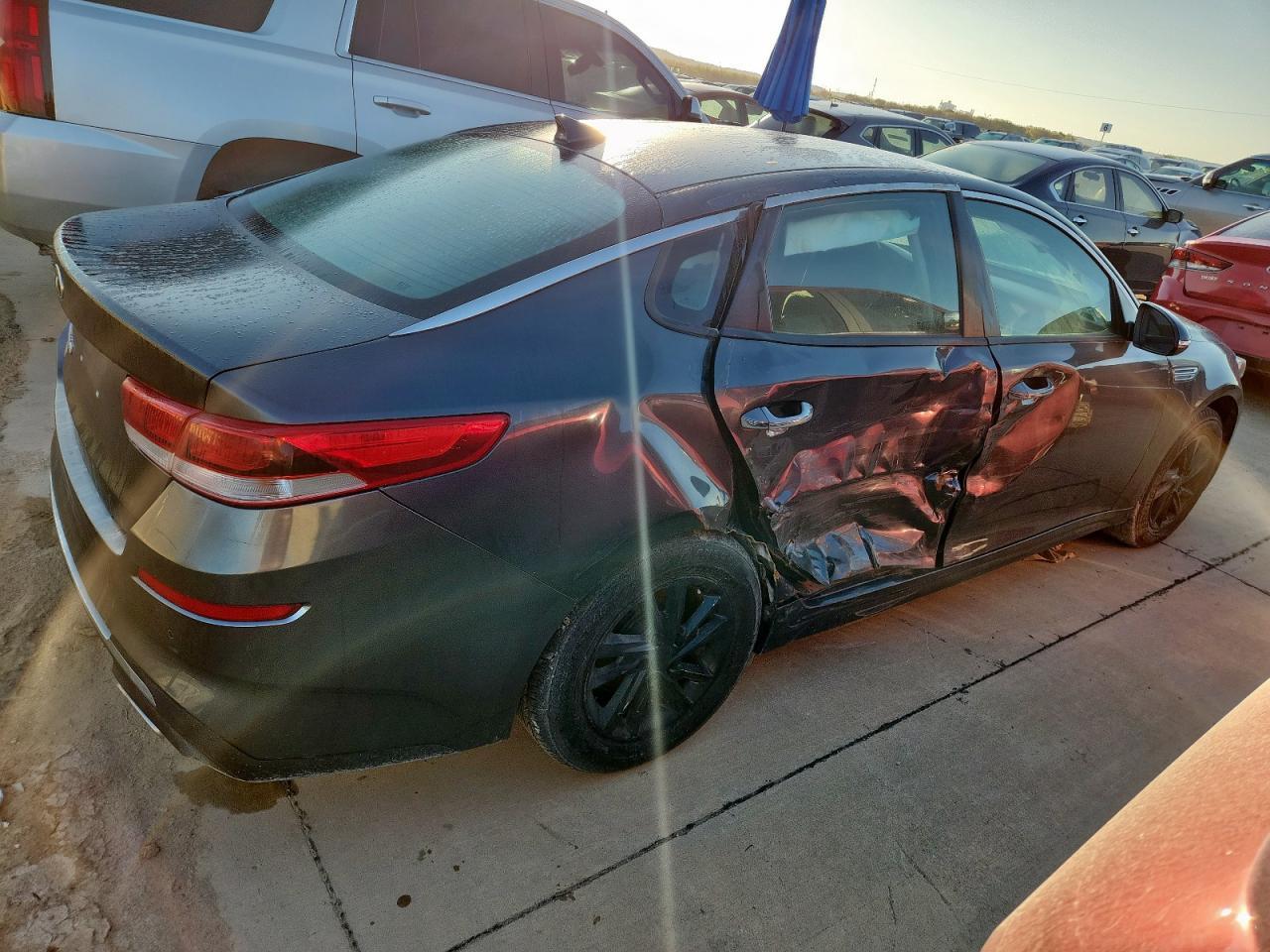 2020 Kia Optima Lx - Image 3