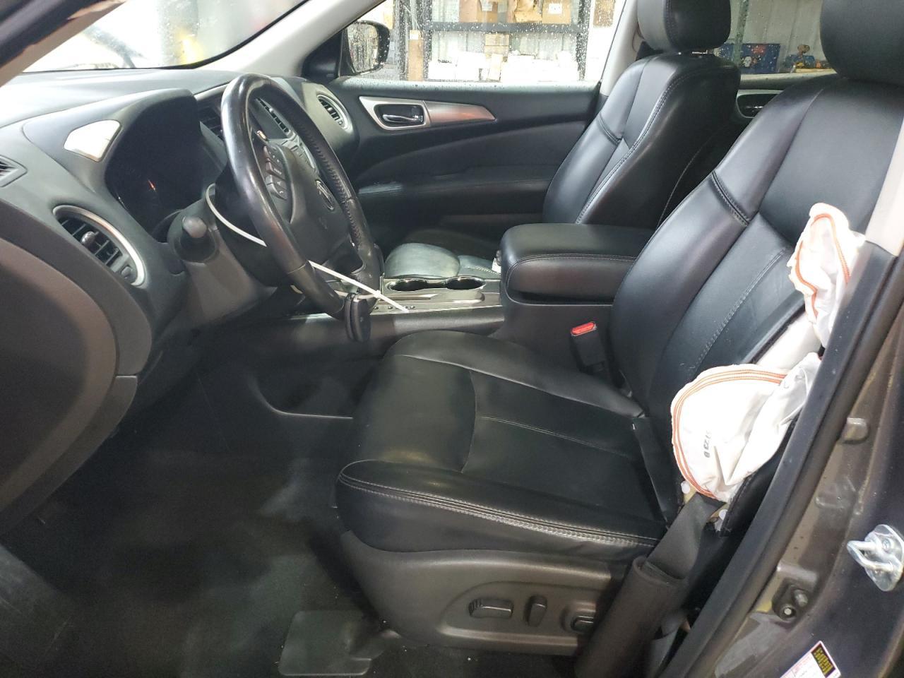 2017 Nissan Pathfinder S - Image 7