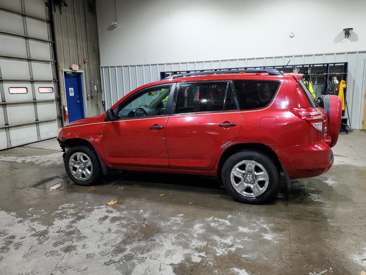 2012 Toyota Rav4 - Фото 2