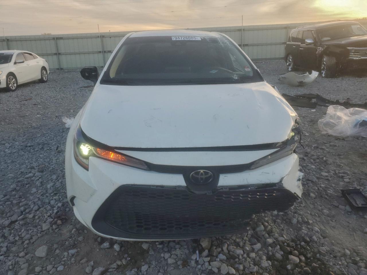 2022 Toyota Corolla Le - Image 5