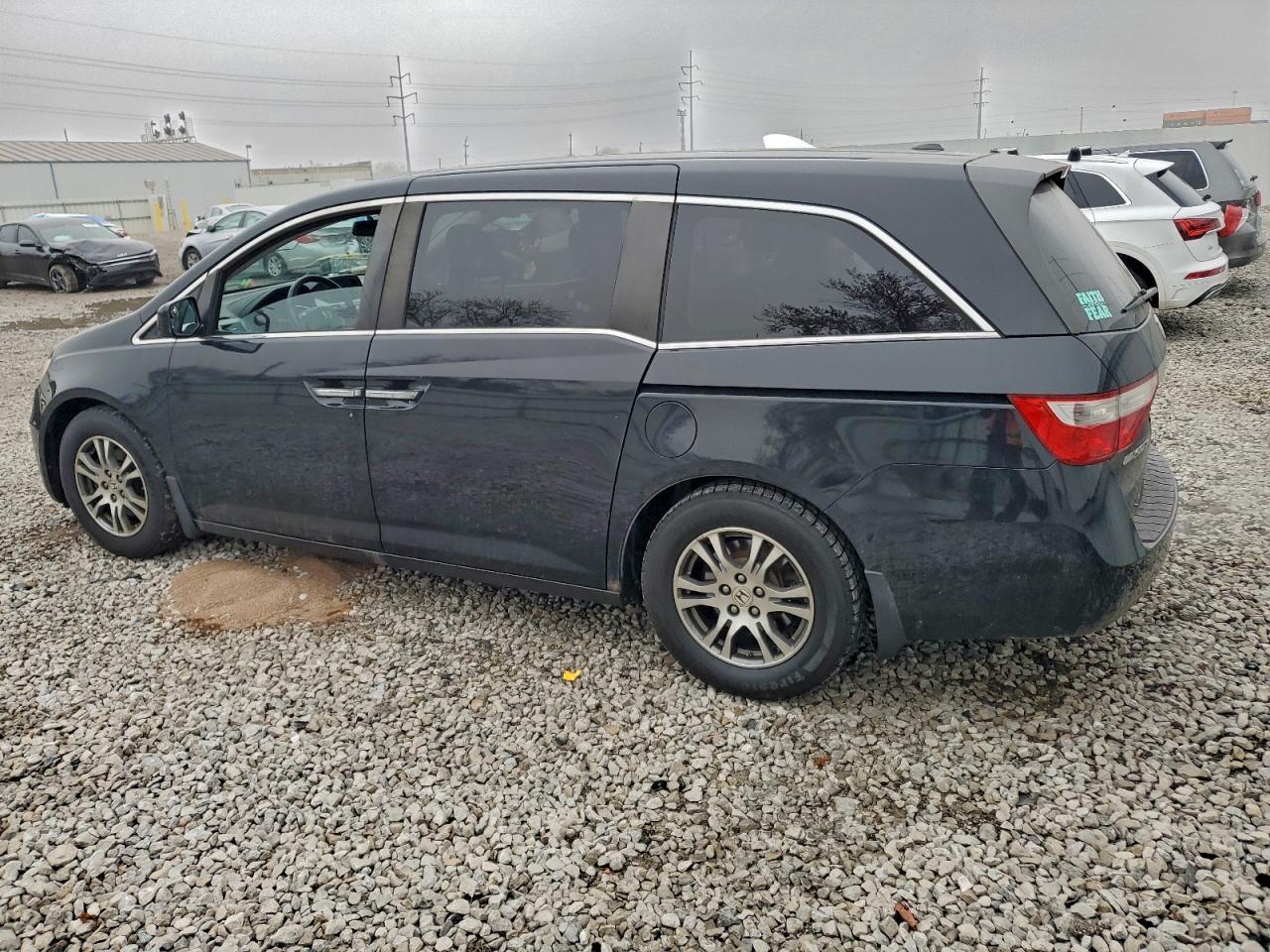 2013 Honda Odyssey Exl - Фото 2