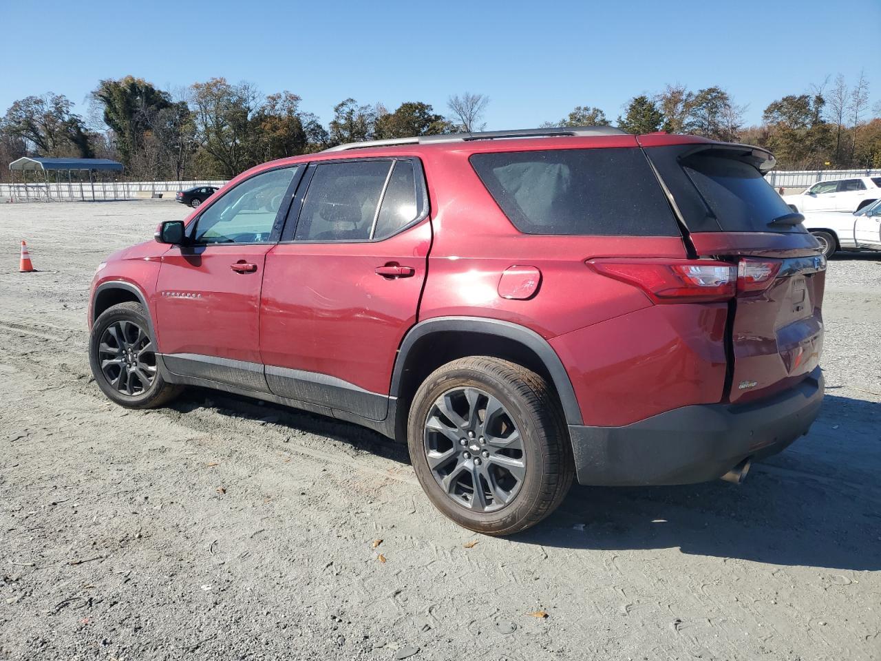 2019 Chevrolet Traverse Rs - Image 2