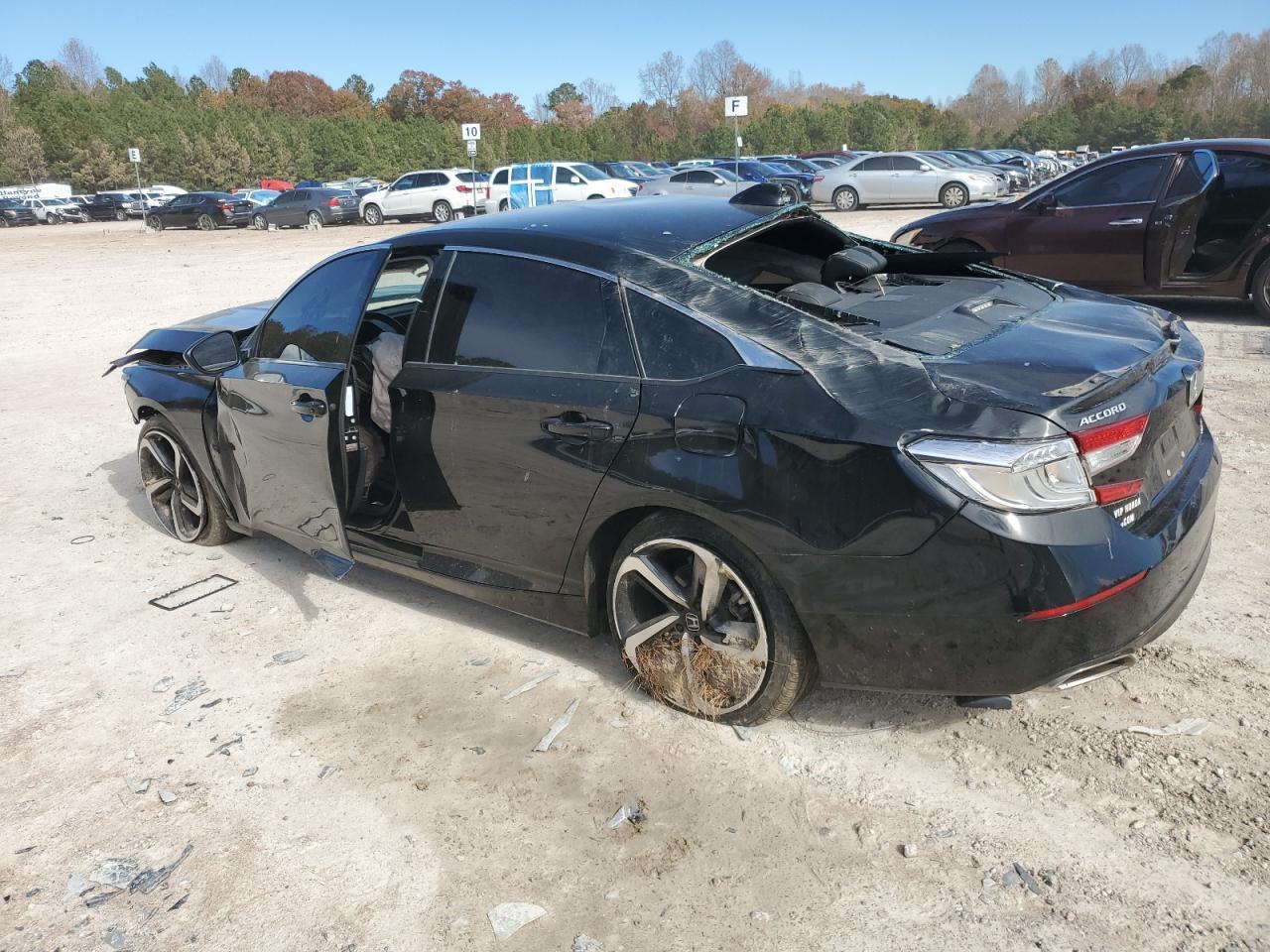 2022 Honda Accord Sport - Фото 2
