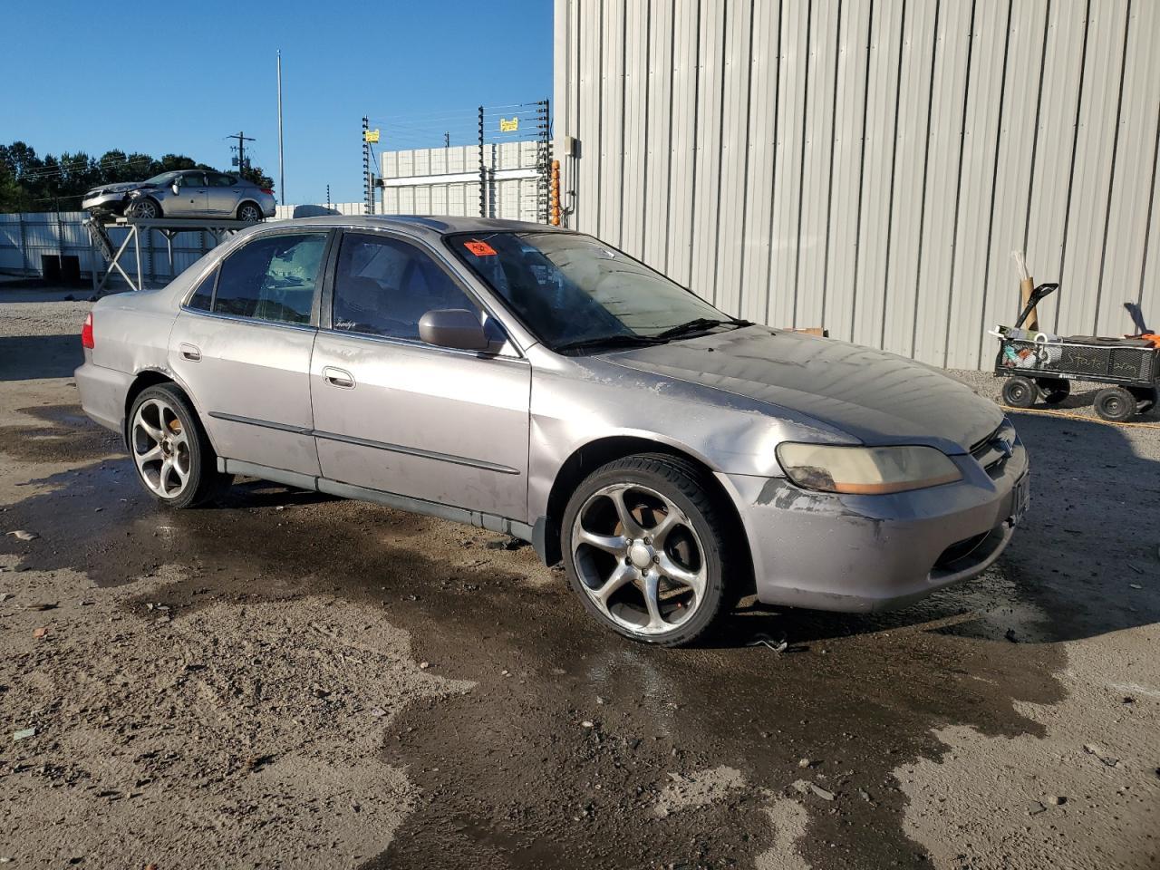 2000 Honda Accord Lx - Image 4