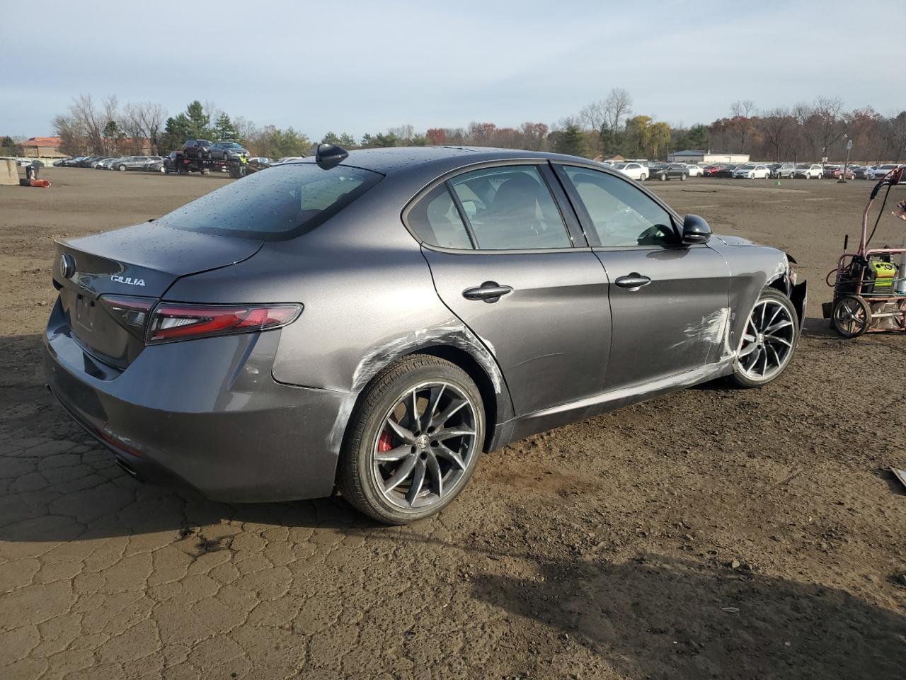 2024 Alfa Romeo Giulia Sprint - Фото 3