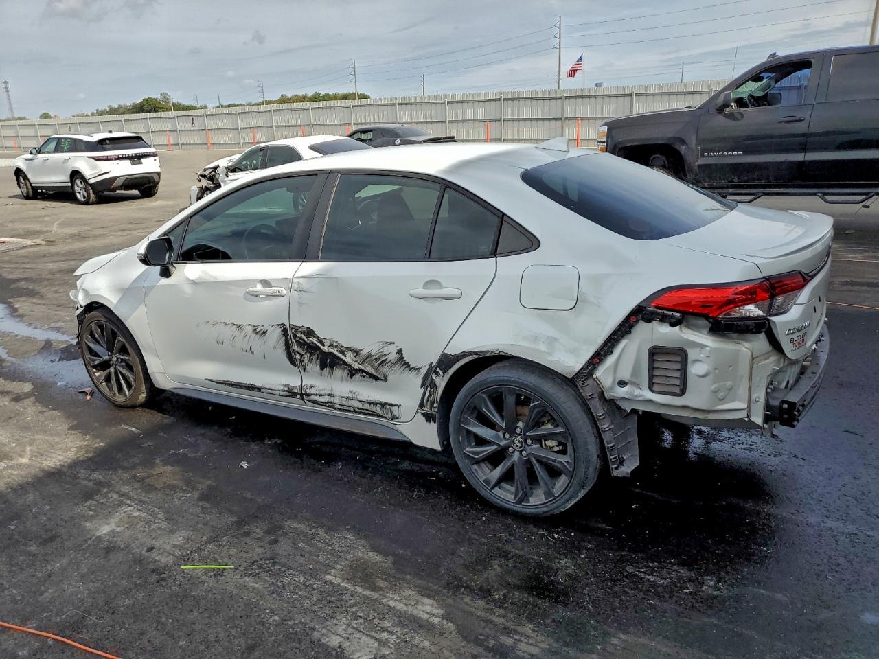2024 Toyota Corolla Se - Фото 2