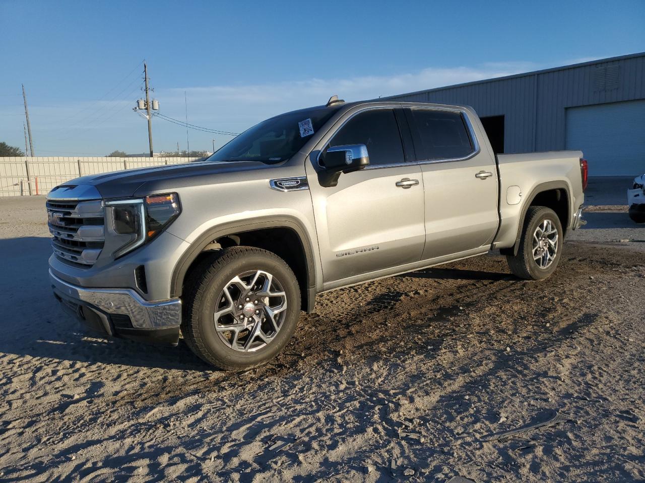 2025 GMC Sierra C1500 Sle