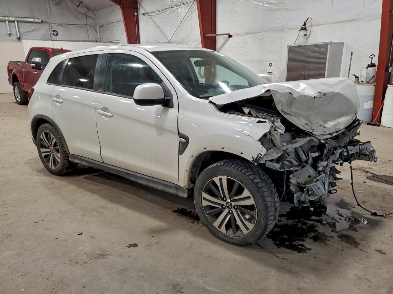 2020 Mitsubishi Outlander Sport Es - Фото 4