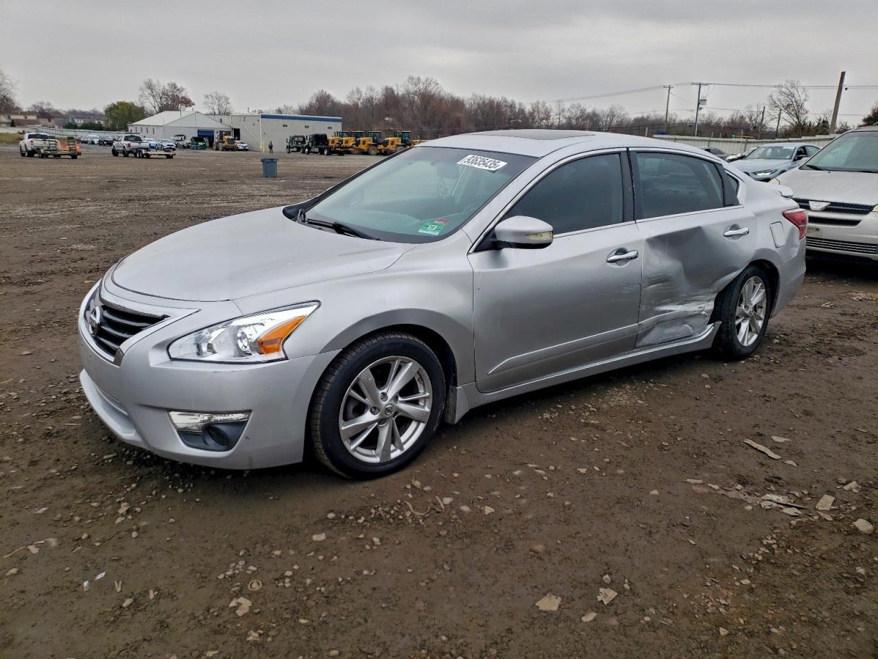 2013 Niss Altima