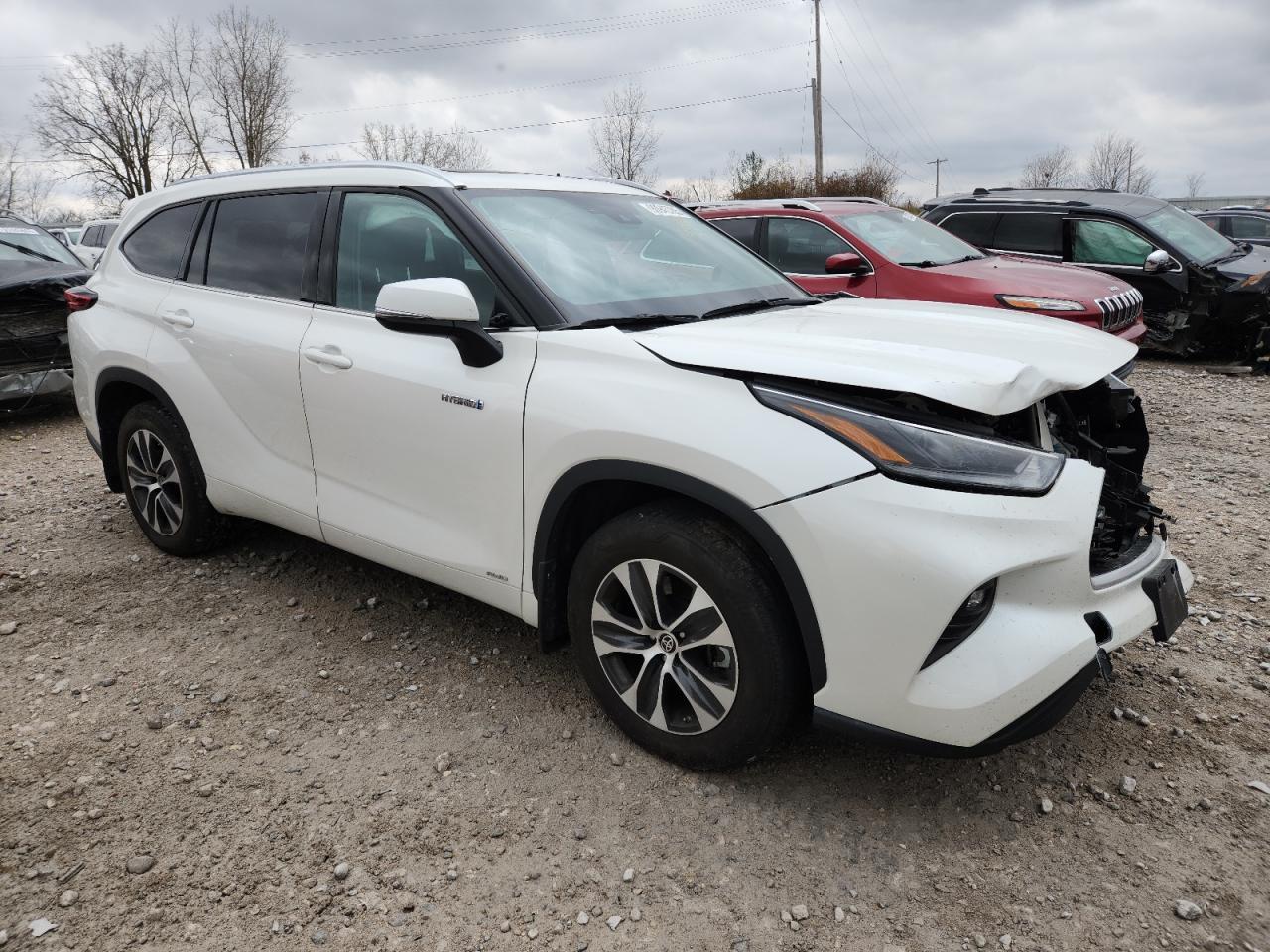 2021 Toyota Highlander Hybrid Xle - Image 4