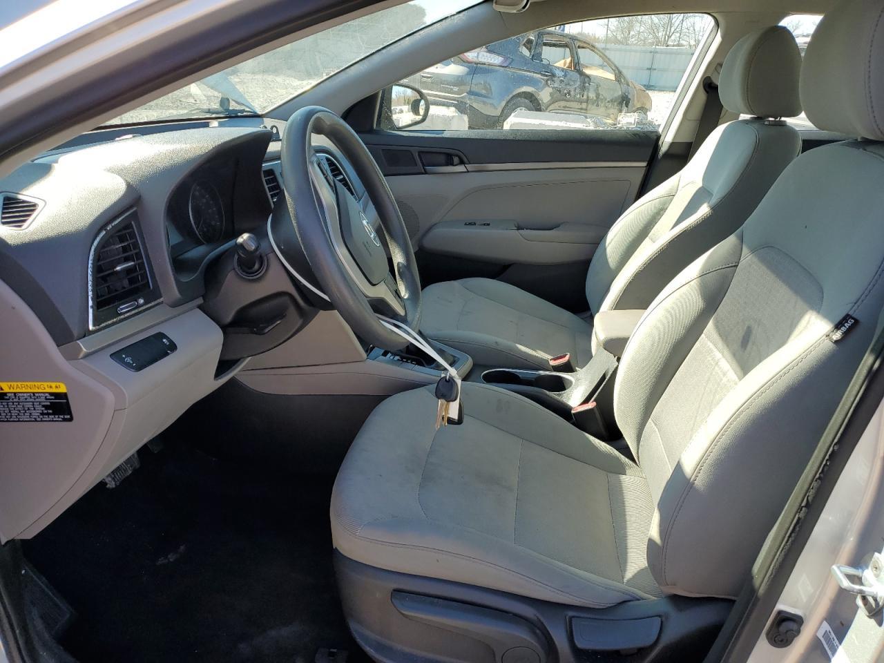 2017 Hyundai Elantra Se - Image 7