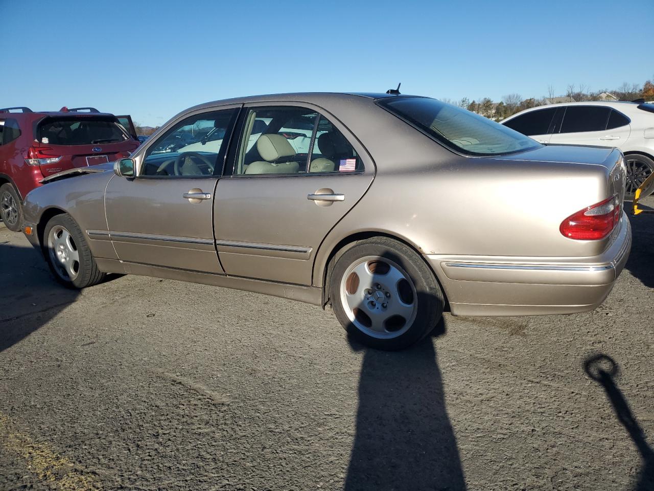 2000 Mercedes-Benz E 430 - Фото 2