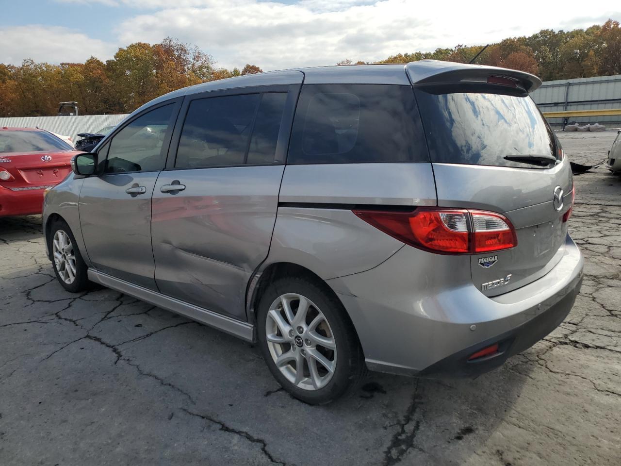 2015 Mazda 5 Grand Touring - Фото 2