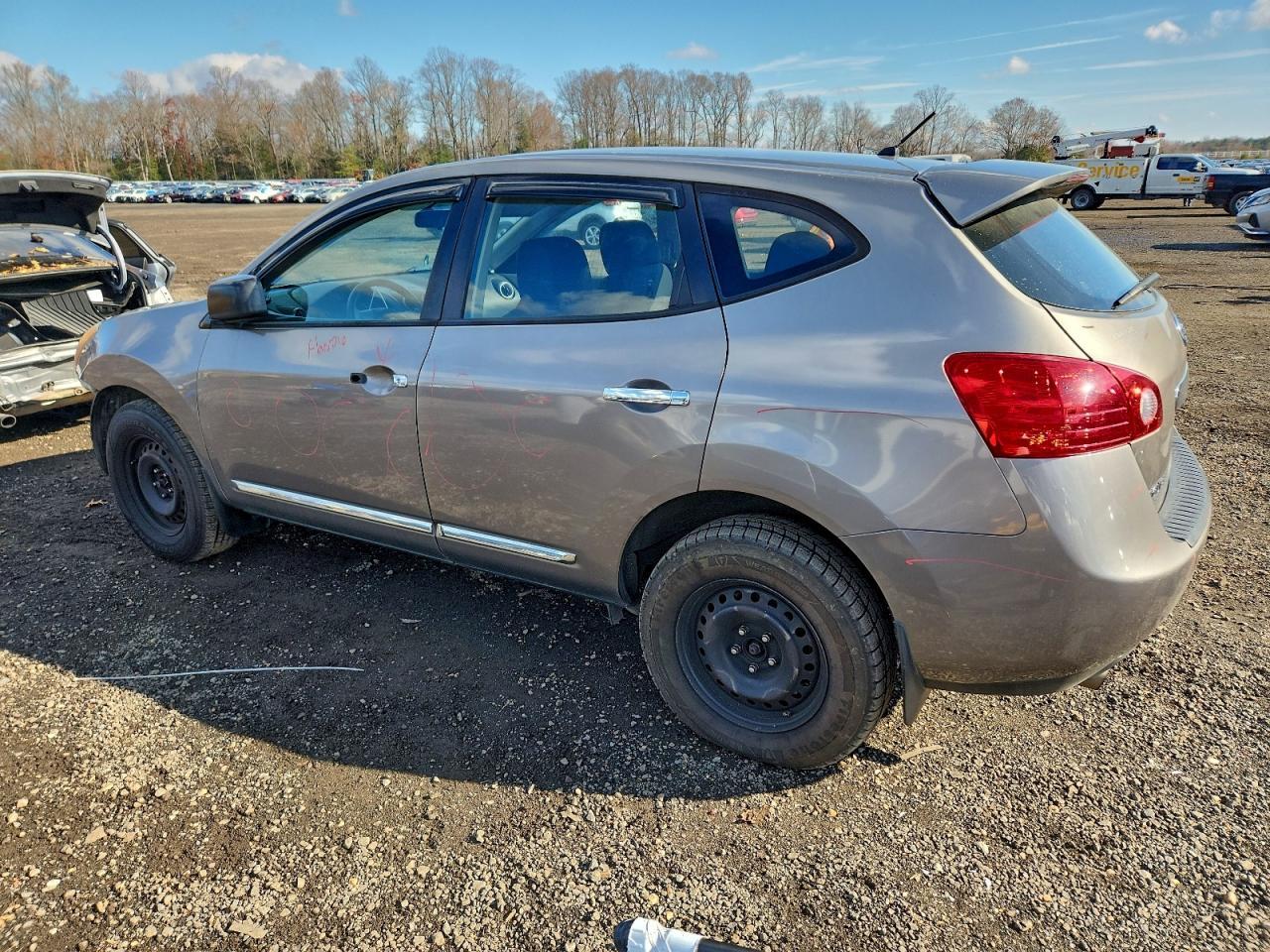 2011 Nissan Rogue S - Image 2
