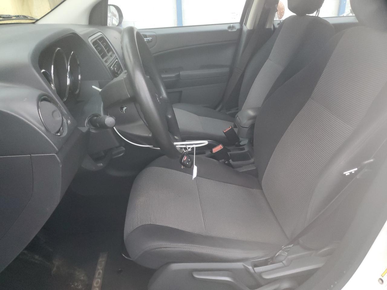 2012 Dodge Caliber Sxt - Image 7