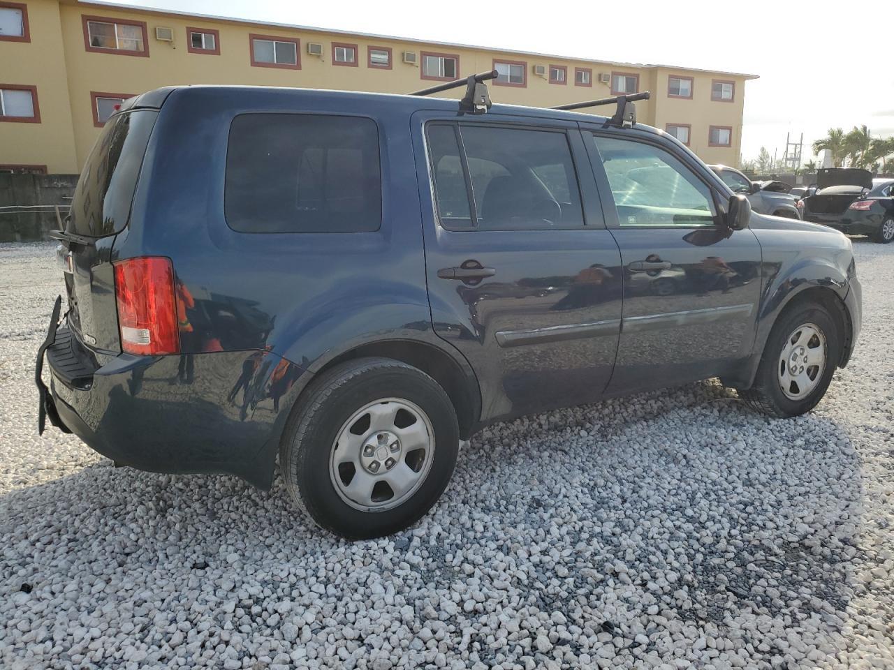 2012 Honda Pilot Lx - Image 3