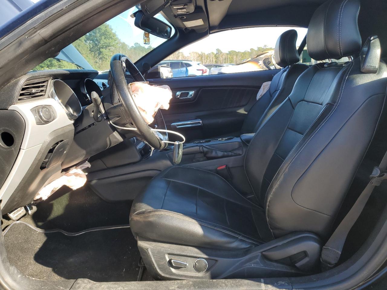 2016 Ford Mustang - Image 7