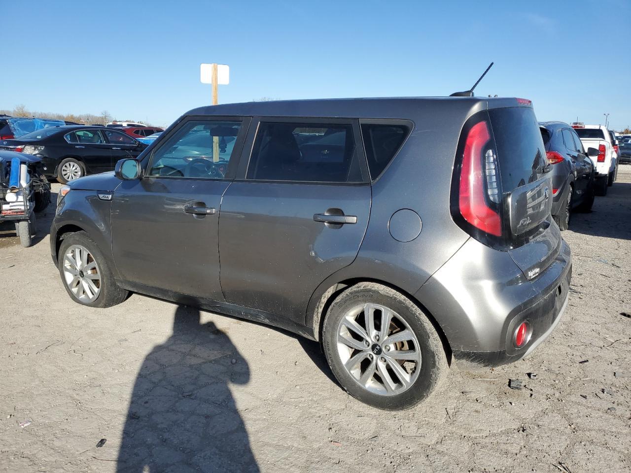 2019 Kia Soul + - Image 2