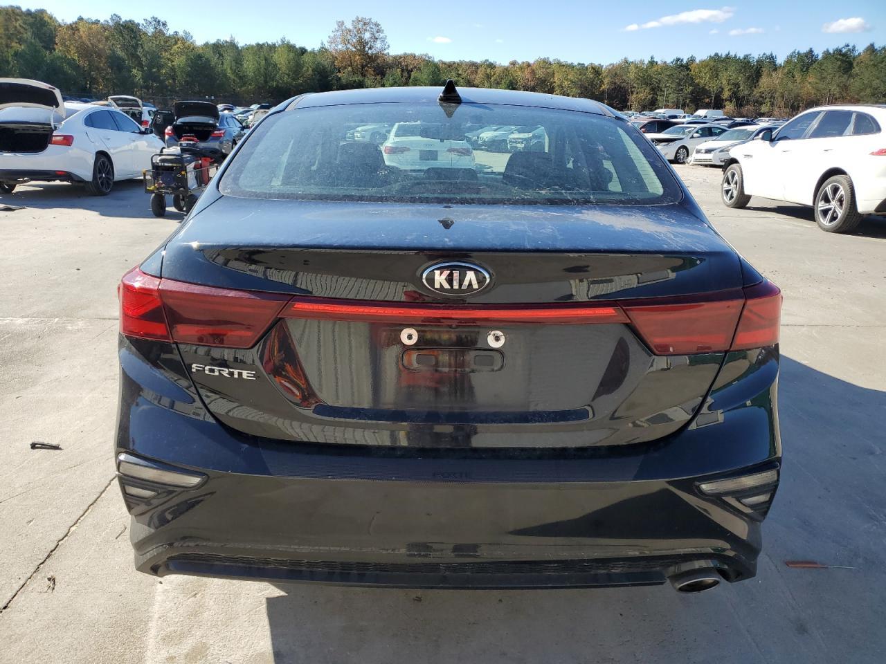 2021 Kia Forte Fe - Image 6