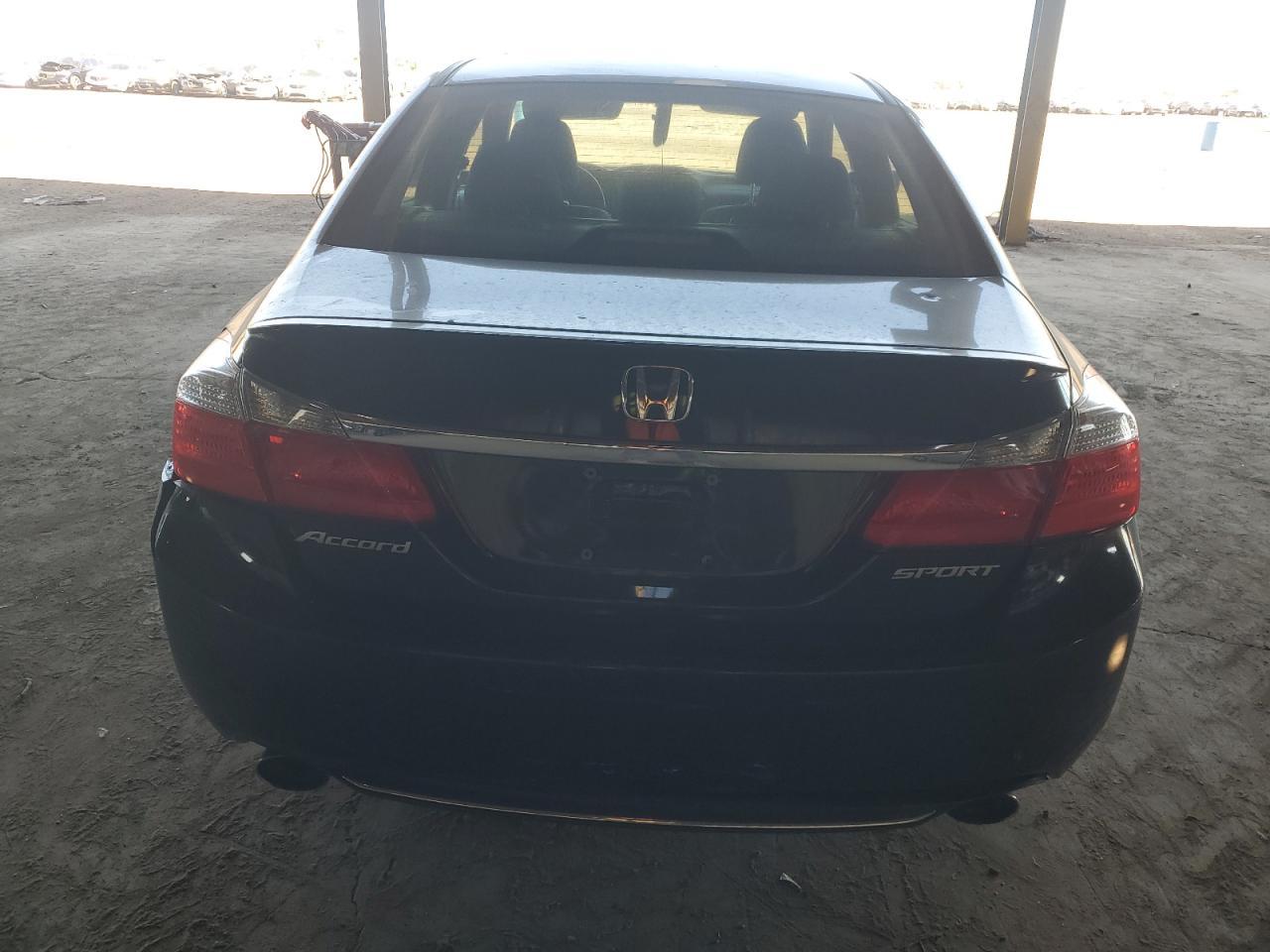 2013 Honda Accord Sport - Image 6