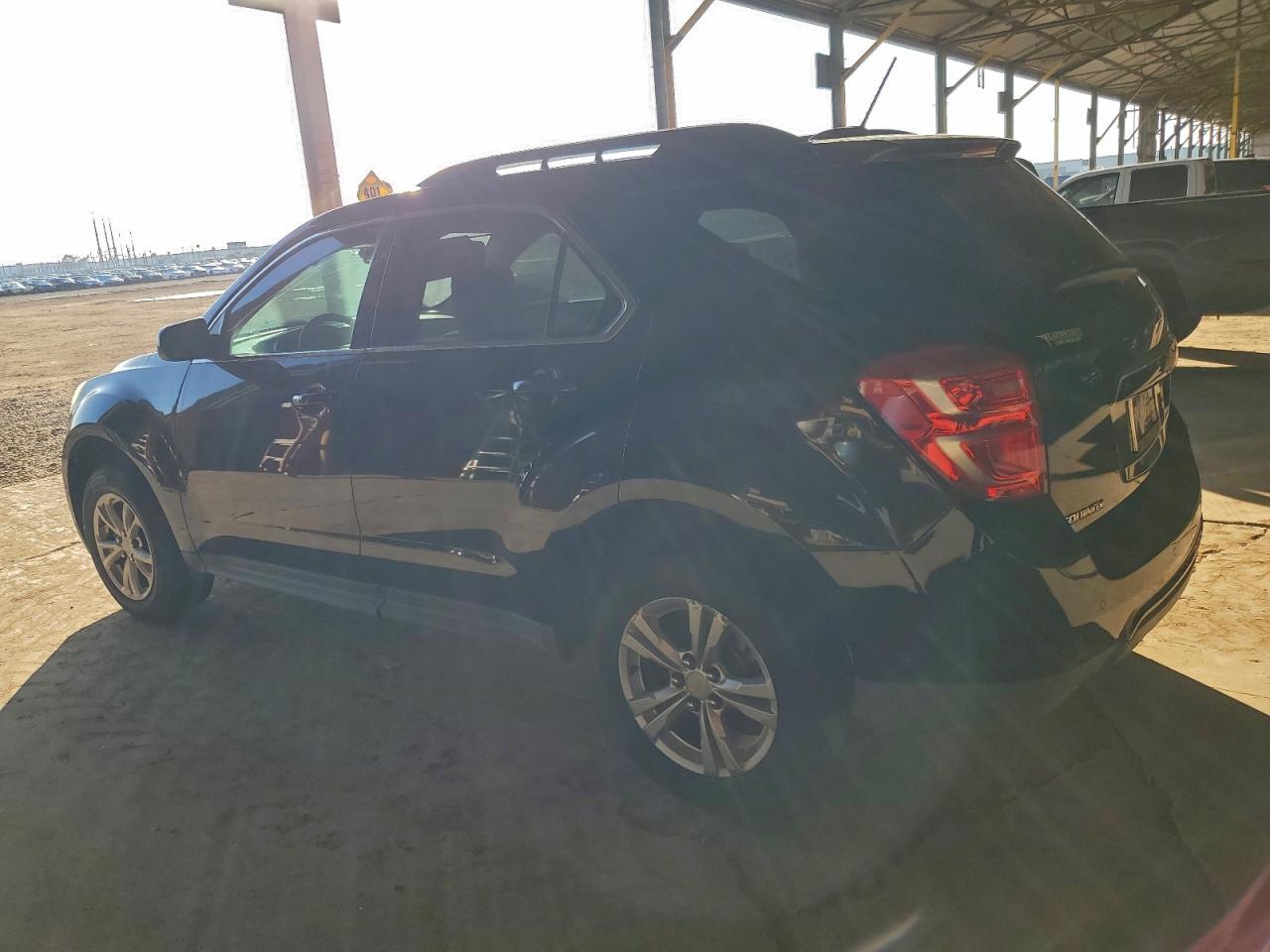 2017 Chevrolet Equinox Lt - Фото 2