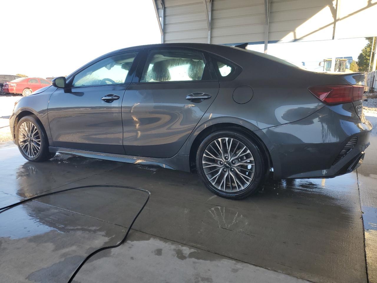 2024 Kia Forte Gt Line - Фото 2