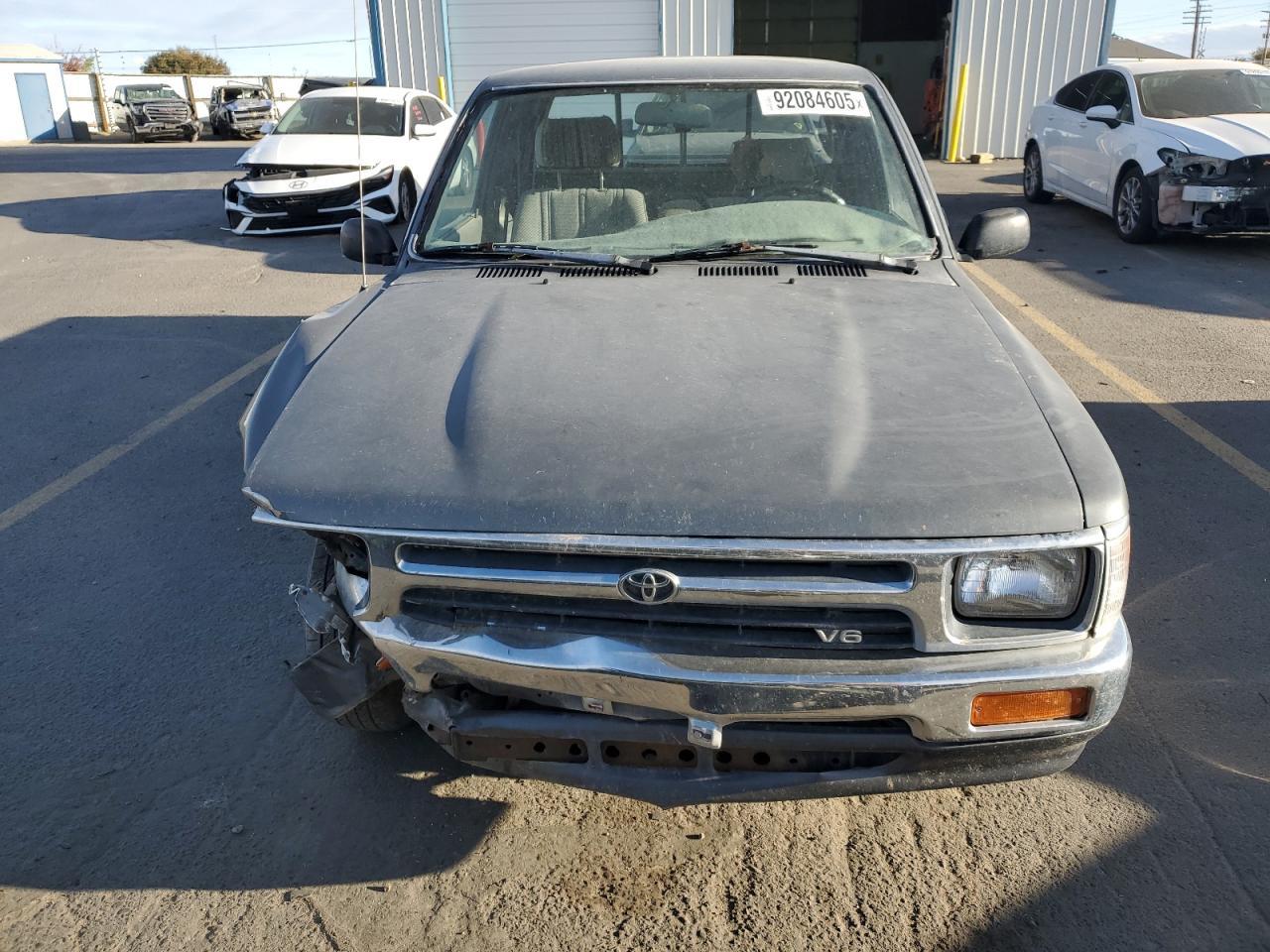1992 Toyota Pickup 1/2 Ton Extra Long Wheelbase Dlx - Image 5