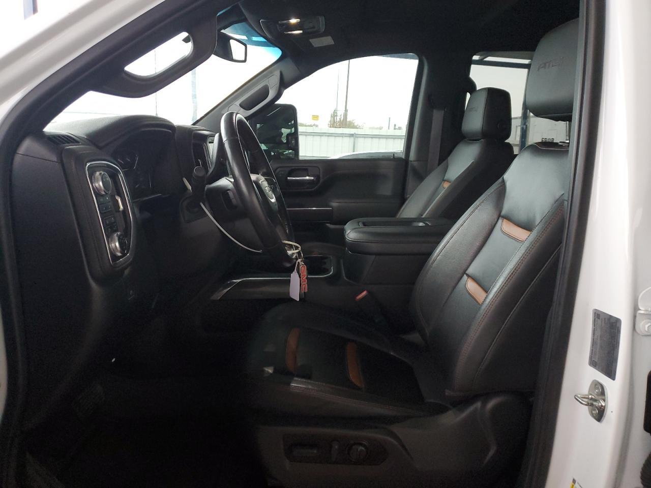 2022 GMC Sierra K2500 At4 - Фото 7