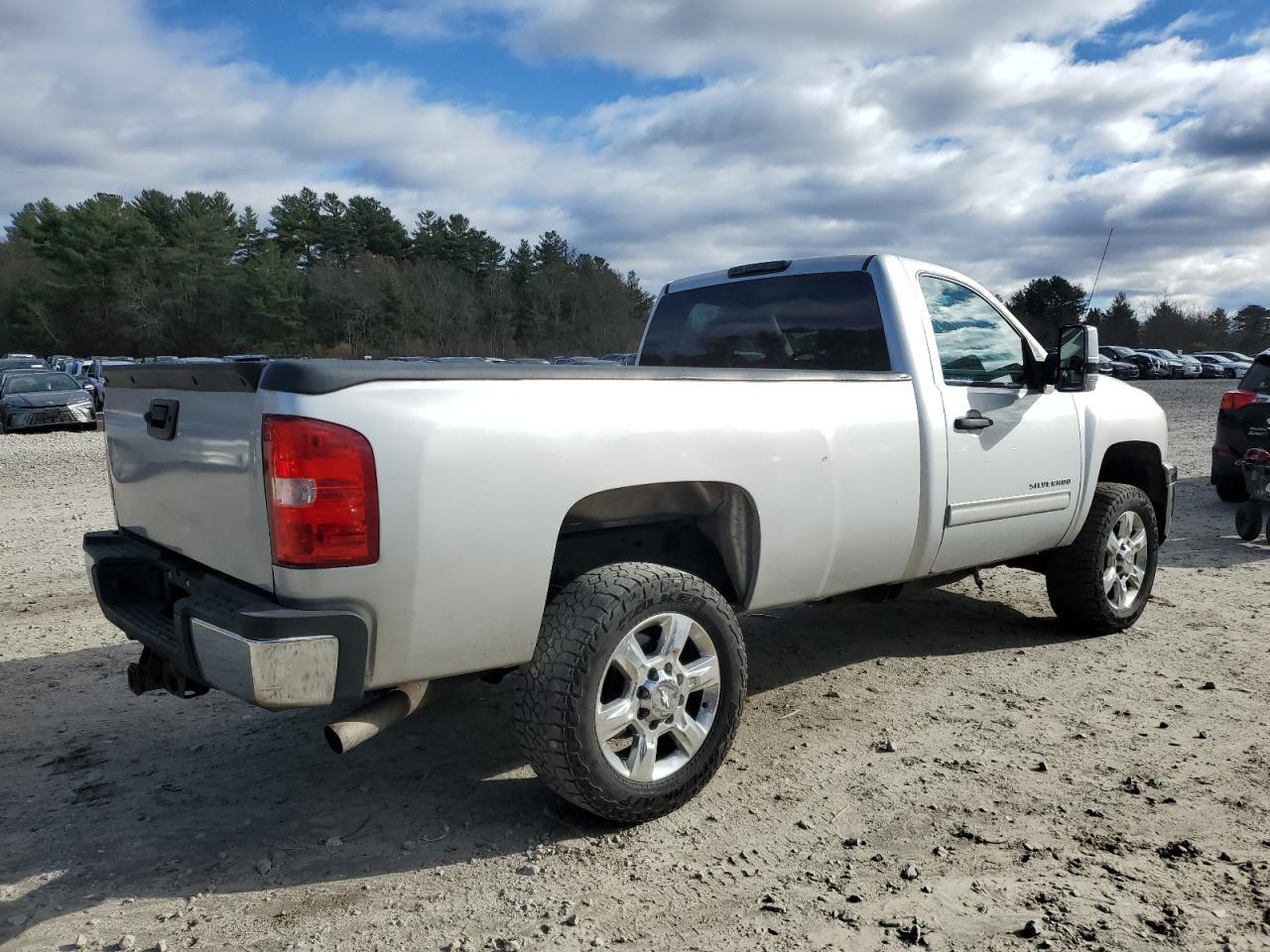 2011 Chevrolet Silverado K2500 Heavy Duty Lt - Фото 3