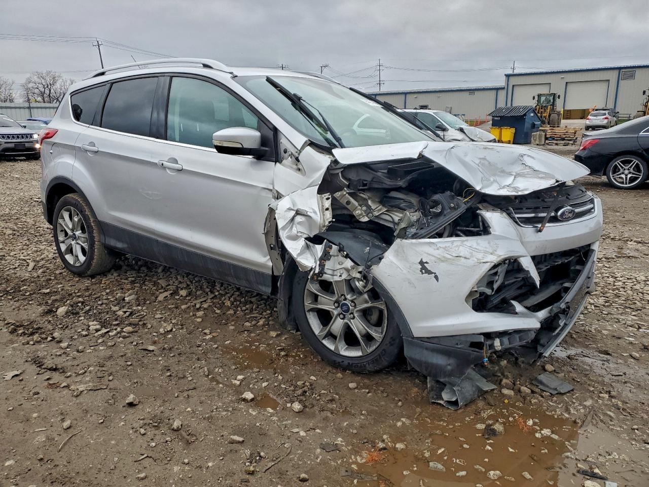 2016 Ford Escape Titanium - Image 4